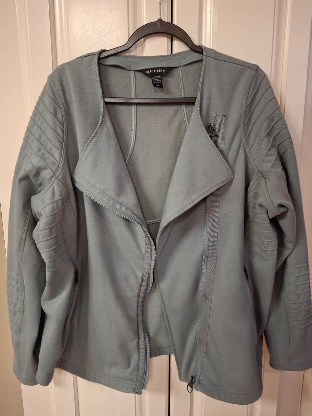 Athleta Sage Green Zip Jacket 2x